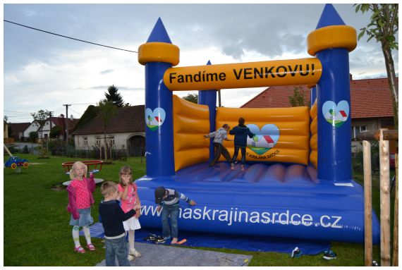 v obr atrakce pro děti